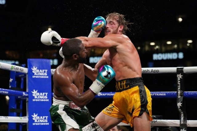 YouTuber 7 tuoi kiem gan 30 trieu USD nam 2021-Hinh-9