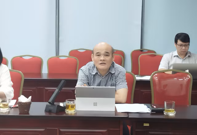 TS. Nguyễn Huy Quang, nguyên Vụ trưởng Vụ Pháp chế, Bộ Y tế phát biểu