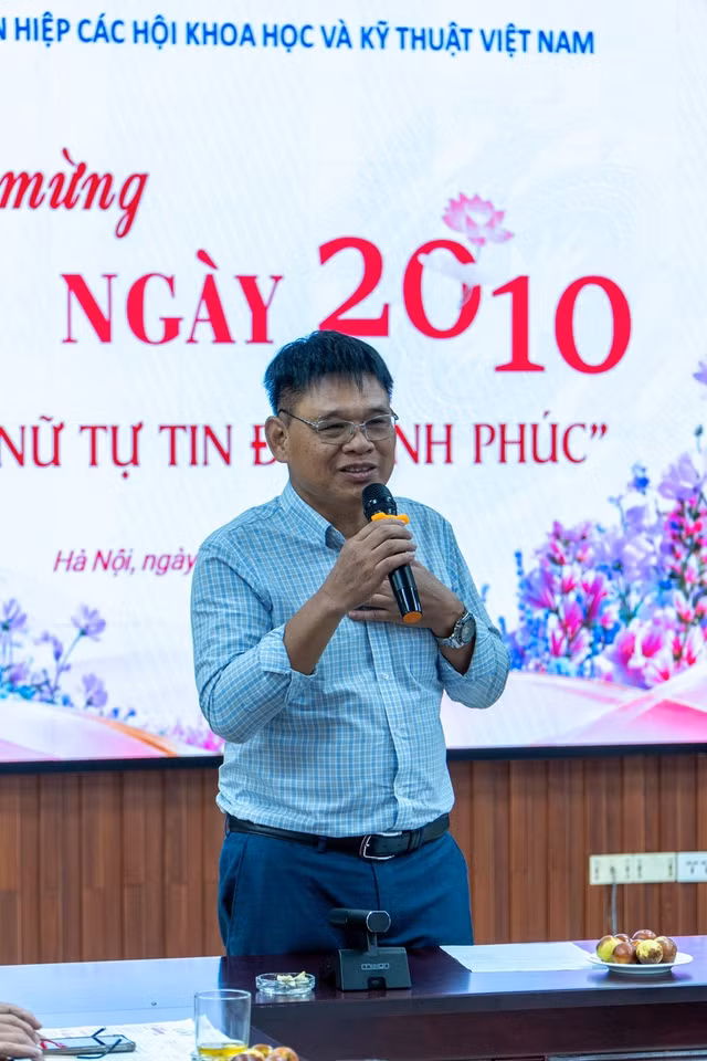 GS.TS. Trương Xuân Lam, Phó Chủ tịch VUSTA chia sẻ tại chương trình