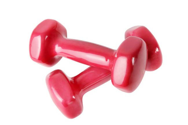 Bỏ luyện tập: Chỉ ăn kiêng thôi thì không thể đem lại cho bạn thân hình mơ ước được. Vậy mà nhiều phụ nữ lại bỏ qua việc tập luyện thể chất và chỉ tập trung vào ăn kiêng. Đây là một sai lầm nghiêm trọng.