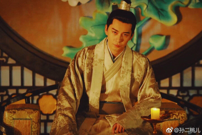 Vì tin lời dối trá của Giang Sung nên Hán Vũ Đế điều quân trấn áp thái tử Lưu Cứ. Thậm chí, sau khi bắt được Lưu Cứ, nhà vua ép con trai trưởng tự sát.