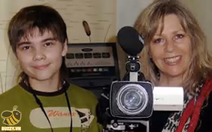 Vì vậy, Kipriyanovich nhanh chóng trở thành người nổi tiếng. Nhiều người tò mò vì sao cậu bé còn nhỏ tuổi nhưng lại có hiểu biết sâu rộng về thiên văn, vũ trụ.