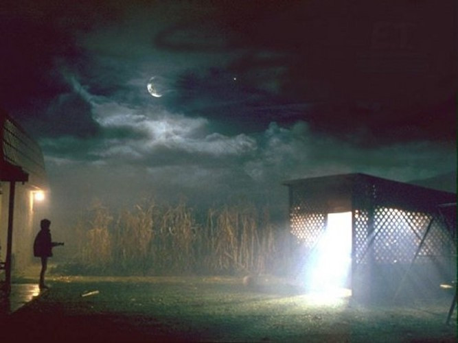 Theo ông Bielek, trong tương lai, đường bờ biển và nội địa của Mỹ và châu Âu sẽ xa hiện tại. Mực nước biển dâng cao khiến bang Florida trở nên nhỏ bé hơn.