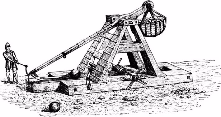 Nhờ máy bắn đá, quân đội nhiều nước gặt hái được những thắng lợi lớn khi tấn công, chiếm đóng các thành trì, pháo đài thời Trung cổ.