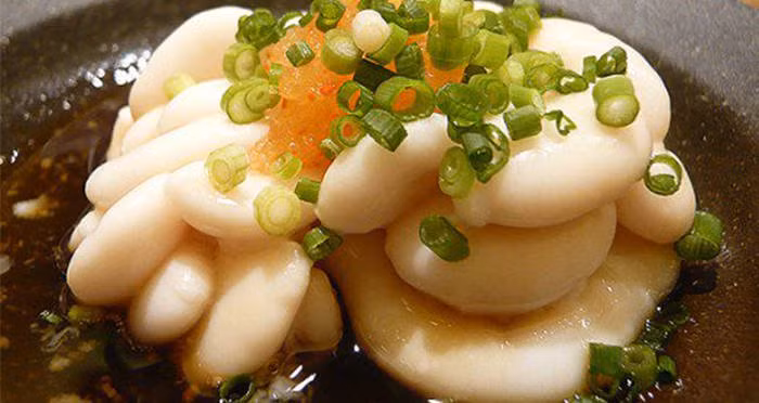 Tuy vậy, với nhiều người mới muốn thưởng thức món ăn đặc sản này, đây không phải là một lựa chọn lý tưởng. Nên chọn shirako được thêm vào súp và một số món ăn khác hoặc chưng cùng các loại nấm kim chi, củ cải.