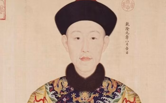 Trước khi Càn Long băng hà, một số phi tần của hoàng đế nổi tiếng nhà Thanh này được chôn cất trong Dụ Lăng.