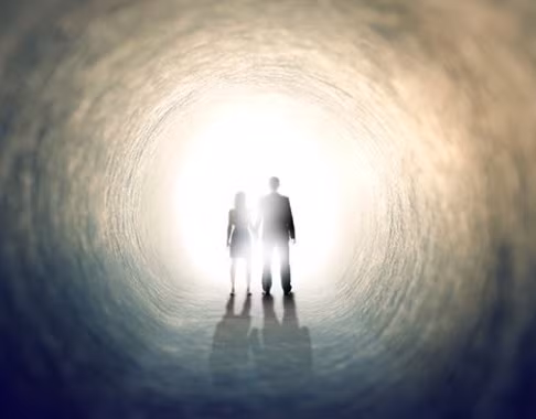 Vì vậy, công chúng bày tỏ hy vọng giới khoa học sẽ sớm làm sáng tỏ những bí ẩn về thế giới bên kia.