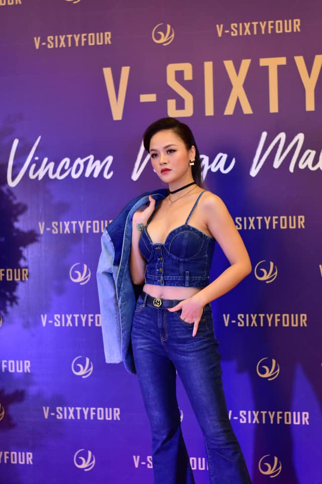 Phong cách thời trang gợi cảm của "My Sói" được đánh giá cao.