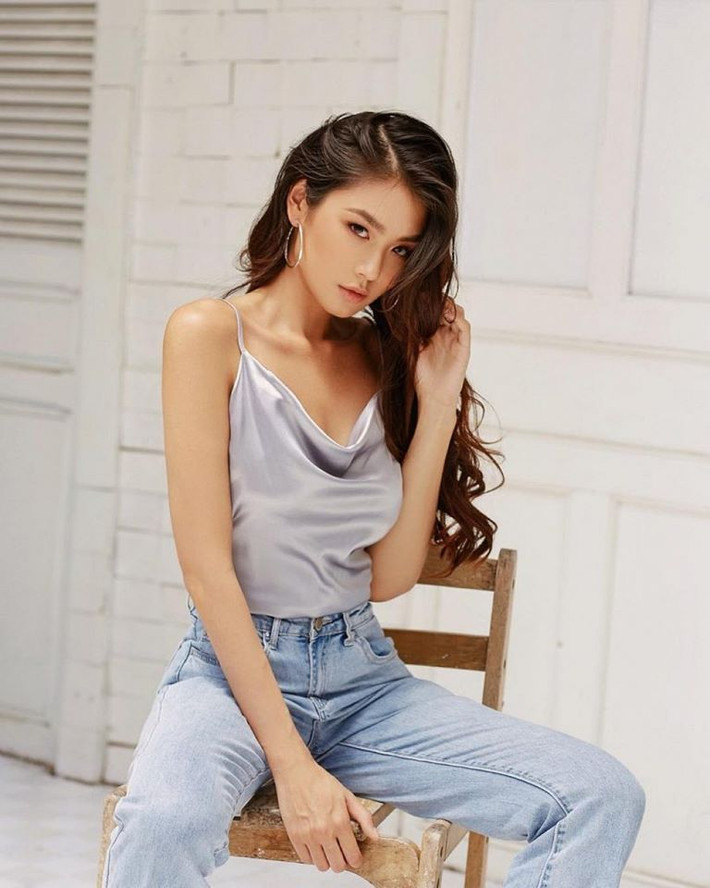 Là một tiểu thư nhà giàu, Thảo Nhi Lê sở hữu phong cách thời trang ấn tượng, đa dạng và không bó buộc trong bất kỳ hình ảnh nào.