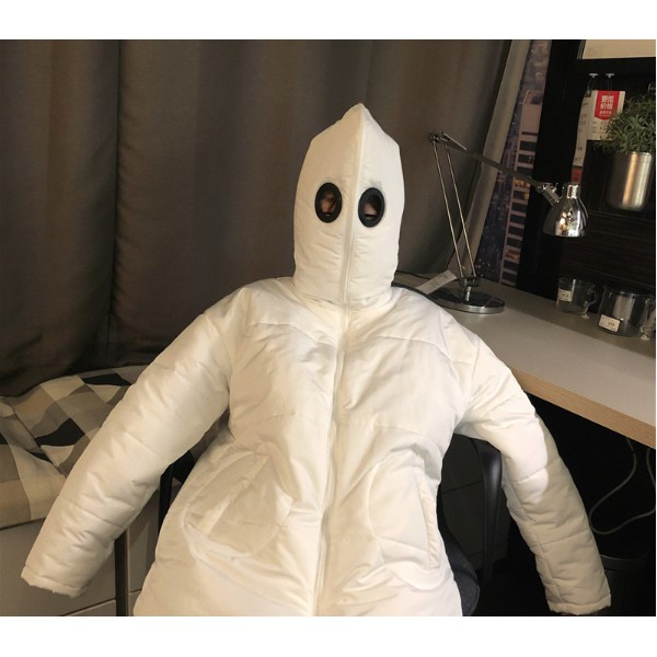 Khảo sát trên taobao - sàn thương mại điện tử lớn của Trung Quốc của WeBuy cho thấy, mẫu áo này có giá rẻ nhất 1,15 triệu đồng, những gian hàng uy tín còn bán phiên bản “chất” với giá tận gần 7 triệu đồng.