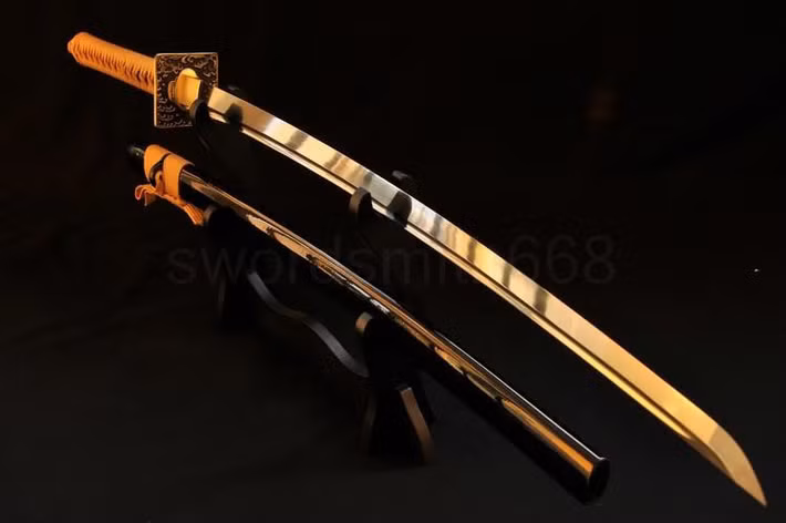 Quá trình rèn ra một thanh kiếm katana thường mất nhiều tháng. Do vậy, thợ rèn kiếm luôn phải tuân thủ những quy định một cách chặt ch để có thể làm ra một thanh kiếm hoàn hảo.