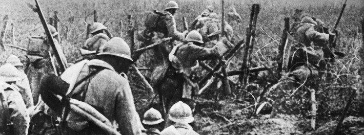 Khi ấy, lính Pháp mai phục gần đó và chờ thời cơ tấn công. Khi nhìn thấy lính Đức rơi vào bẫy, đồng loạt lính Pháp nổ súng tấn công từ các phía.