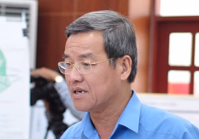  Cựu Chủ tịch UBND tỉnh Đồng Nai Đinh Quốc Thái: Cơ quan CSĐT Bộ Công an khởi tố, bắt tạm giam ông Đinh Quốc Thái - cựu Chủ tịch UBND tỉnh Đồng Nai về tội nhận hối lộ. Ông Thái cũng nhận hối lộ từ AIC với số tiền 14,5 tỷ đồng.