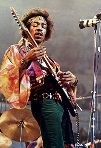 Một năm sau khi Brian Jones qua đời, Jimi Hendrix - tay ghita được cả thế giới biết đến tử vong vì nghẹt thở sau khi dùng thuốc ngủ với rượu vang ở một khách sạn tại London, Anh. Nghệ sĩ này qua đời đúng năm 27 tuổi.