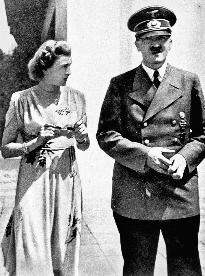 Trong thời gian yêu Hitler, Eva từng 2 lần có ý định tử tử. Lần đầu là vào cuối năm 1932. Khi ấy, bà dùng súng ngắn của cha bắn vào ngực. Vết thương không trúng tim nên bà sống sót.