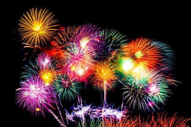 Là một trong những phát minh quan trọng nhất của người Trung Quốc, pháo hoa được sử dụng rộng rãi ở các nước trong suốt nhiều năm qua. Điều thú vị là sáng chế này ra đời có liên quan đến việc người xưa đi tìm thuốc trường sinh bất lão.