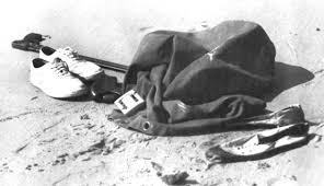 Theo một số chuyên gia, Thủ tướng Holt có thể bị đuối nước do tình trạng sức khỏe lúc đố không được tốt.