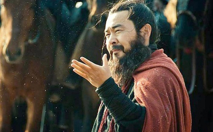 Quan Vũ là một trong ngũ hổ tướng nổi tiếng của nhà Thục Hán. Tào Thào rất muốn chiêu hàng Quan Vũ về dưới trướng của mình.