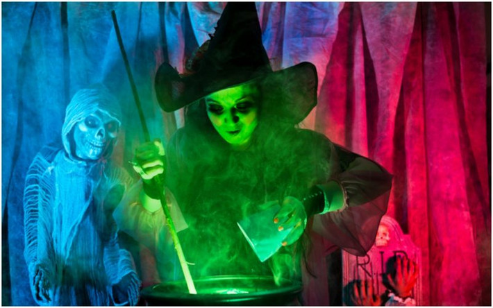 Một số quốc gia ở châu Âu thời Trung cổ như Anh, Pháp... có những câu chuyện về giới phù thủy.