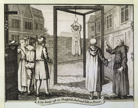 Sau khi được đưa đến pháp trường, phạm nhân sẽ đứng trước giá treo cổ.