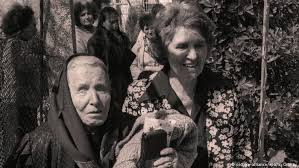 Theo chia sẻ của bà Vanga, sau khi bị mù, bà bắt đầu có khả năng tiên tri về các nhân vật, sự kiện lớn xảy ra trong tương lai.