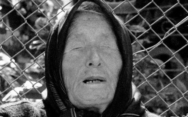 Các bác sĩ không mấy lạc quan về tình trạng sức khỏe của bà Vanga. Thế nhưng, điều kỳ diệu đã đến khi sức khỏe của bà có những chuyển biến tốt và thoát khỏi "lưỡi hái tử thần".