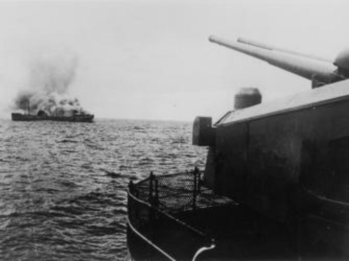Về sau, Bismarck bị những máy bay ném ngư lôi tấn công và thiết giáp hạm Anh tiêu diệt. Theo đó, Bismarck chỉ phục vụ trong 8 tháng.