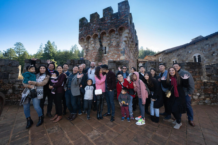 Thời gian mới yêu, Hoa hậu Thu Hoài giữ kín mối quan hệ này và hạn chế xuất hiện cùng bạn trai trước đám đông.