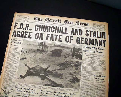 Do vậy, "3 ông lớn" này đã nhóm họp lần đầu tiên tại Tehran, Iran vào tháng 11/1943. Trong cuộc họp này, 3 nhà lãnh đạo Roosevelt, Churchill và Stalin thống nhất kế hoạch dồn phát xít Đức đến đường cùng.