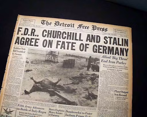 Do vậy, "3 ông lớn" này đã nhóm họp lần đầu tiên tại Tehran, Iran vào tháng 11/1943. Trong cuộc họp này, 3 nhà lãnh đạo Roosevelt, Churchill và Stalin thống nhất kế hoạch dồn phát xít Đức đến đường cùng.