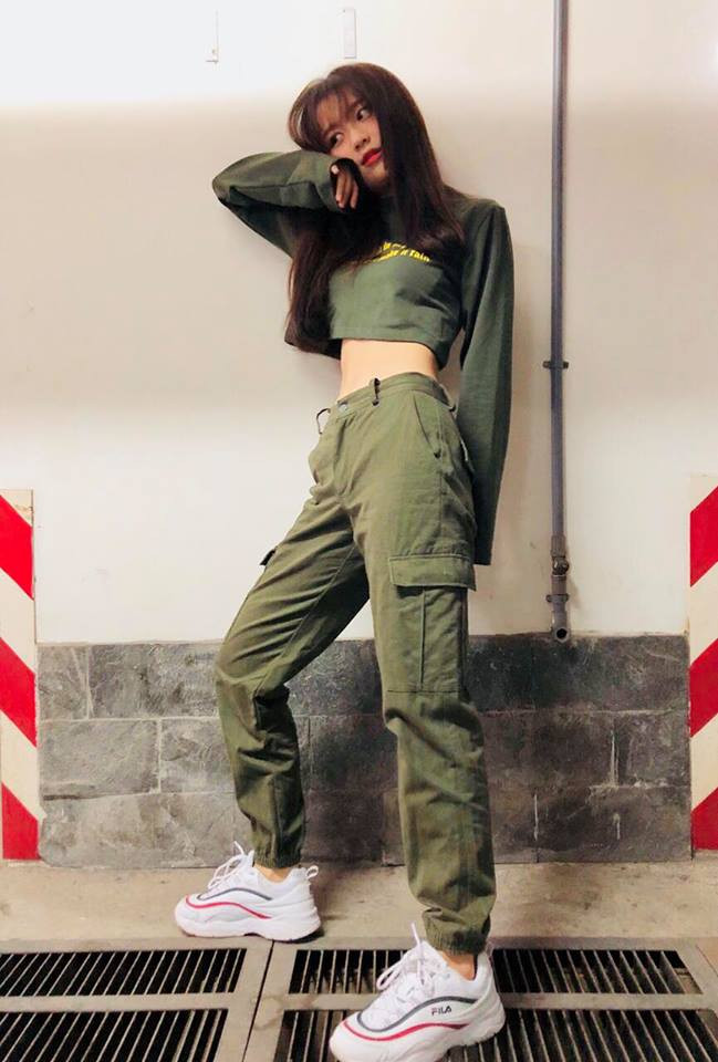 Han Sara cho biết cô không ép bản thân nhịn ăn nhưng thường chỉ ăn đầy đủ bữa khi cảm thấy đói. Ảnh: FBNV, Instagram.