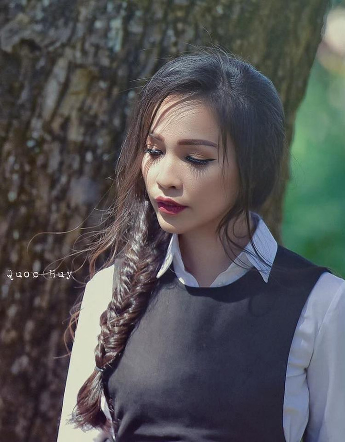 Nữ ca sĩ gần như không ăn các loại thực phẩm chiên, rán nhiều dầu mỡ, đồ ngọt. Trong ngày, cô ăn chủ yếu rau xanh, uống nước ép hoa quả. Hiền Thục còn có thói quen uống nước ấm kể cả mùa đông hay mùa hè.