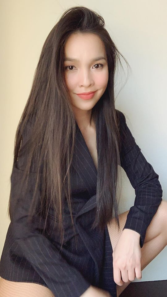 Dù thường xuyên bận đi diễn và không có nhiều thời gian luyện tập, cô chỉ chú trọng chế độ ăn uống và giữ gìn tinh thần lạc quan, không để bị stress.