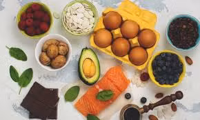 Không phải chất béo nào cũng là xấu, bởi nếu tiêu thụ những loại thực phẩm như các loại cá, các loại hạt... thì đó lại là nguồn chất béo lành mạnh và rất tốt cho cơ thể.