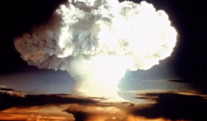 May mắn là một số vũ khí hạt nhân được tìm thấy nhanh chóng và không phát nổ. Nếu như chúng được kích hoạt thì hậu quả không thể lường trước được.