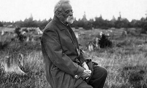 Trong đợt ân xá năm 1905, ông được trả tự do. Sau khi ra tù, ông Morozov bắt đầu nghiên cứu khoa học và công bố nhiều công trình khoa học được đánh giá cao.