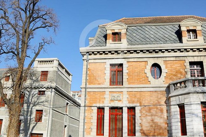 Vào năm 2016, ngôi nhà số 81 Triều Nội bắt đầu quá trình trùng tu sửa chữa.