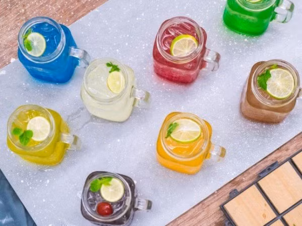 6. Nước ép trái cây: Đây là thực phẩm tốt nhưng không bao giờ tốt bằng trái cây vì thiếu chất xơ. Nước trái cây có thể làm tăng lượng đường trong máu nhưng bạn sẽ nhanh chóng đói trở lại.