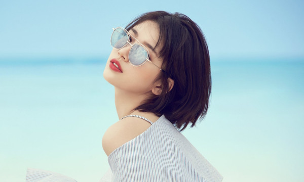 Tóc tỉa layer mang đến cho chủ nhân một diện mạo rạng ngời và nổi bật, cực kỳ thu hút người đối diện. Bằng chứng là rất nhiều các ngôi sao nữ nổi tiếng châu Á đều chọn gắn bó với tóc tỉa layer trong một khoảng thời gian rất dài.