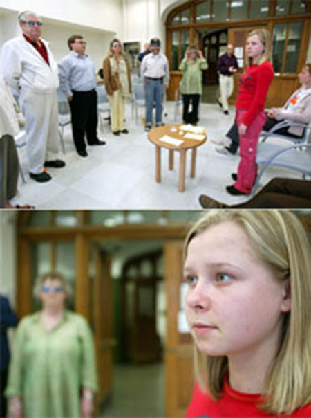 Trước khả năng đặc biệt của Demkina, các chuyên gia, bác sĩ ở Anh, Mỹ, Nhật Bản... tiến hành các thử nghiệm để kiểm tra xem những điều cô nói có chính xác không.