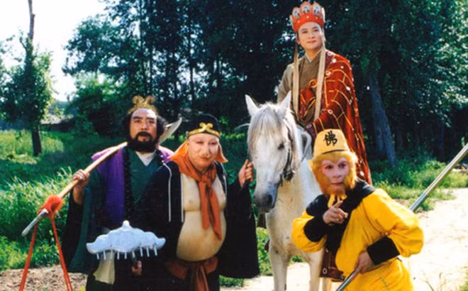 “Tây du ký” của Ngô Thừa Ân được ca ngợi là một trong “Tứ đại danh tác” của Trung Quốc. Tác phẩm này viết về hành trình đi Tây Thiên thỉnh kinh của Đường Tăng và các đồ đệ gồm Tôn Ngộ Không, Sa Tăng, Trư Bát Giới và Bạch Long.