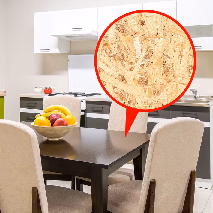 Các sản phẩm từ gỗ ép thường chứa urê-formaldehyde, phát ra formaldehyde trong phòng. Nếu phòng càng nóng và ẩm, gỗ ép phát ra formaldehyd càng nhiều. Tiếp xúc lâu dài với formaldehyde có thể gây bệnh phổi, hen suyễn và thậm chí là ung thư.