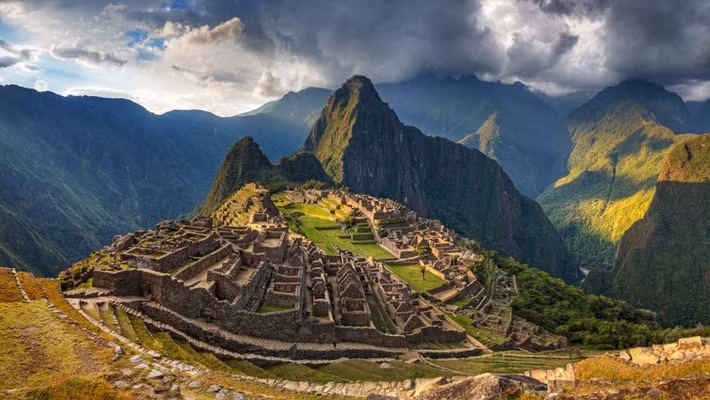 Mỗi năm, hàng triệu du khách ghé thăm "thành phố đã mất" Machu Picchu của người Inca để chiêm ngưỡng và tìm hiểu những bí mật về địa điểm này.