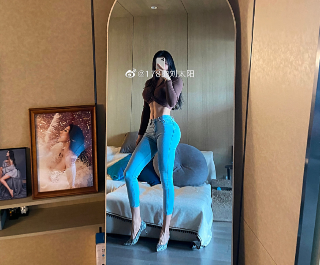 Bên cạnh đó, cô sẽ bổ sung thêm các loại rau xanh, đảm bảo ăn uống lành mạnh, đủ chất.