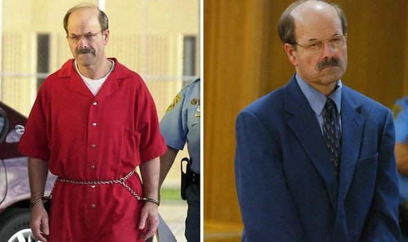 Đến tháng 8/2005, tòa tuyên án Rader 10 tội danh Giết người cấp độ I. Theo đó, gã đối mặt với 10 bản án chung thân nối tiếp để trả giá cho tội ác đã gây ra.