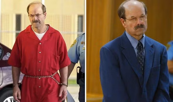 Đến tháng 8/2005, tòa tuyên án Rader 10 tội danh Giết người cấp độ I. Theo đó, gã đối mặt với 10 bản án chung thân nối tiếp để trả giá cho tội ác đã gây ra.