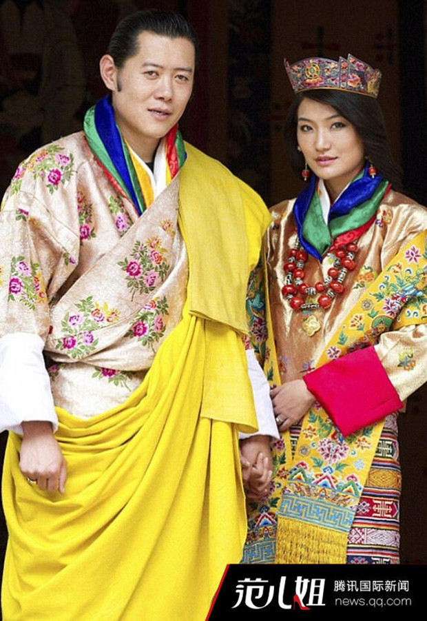 Jetsun Pema được biết đến là Hoàng hậu trẻ tuổi nhất thế giới. Năm 21 tuổi, bà kết hôn với Quốc vương Bhutan Jigme Khesar Namgyel Wangchuck.