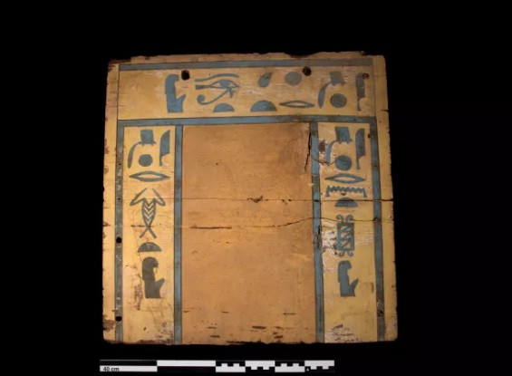 Gia tộc của "quý bà Sattjeni" nắm trong tay quyền lực to lớn, đứng sau pharaoh và gia đình hoàng tộc Ai Cập.