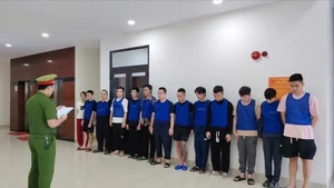 Đà Nẵng: Triệt phá đường dây giả danh nhân viên ngân hàng lừa đảo 100 tỷ đồng