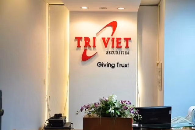 Cho khach hang mua/ban du thieu tien, Chung khoan Tri Viet bi phat nang